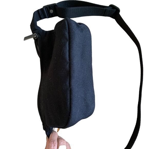 Day Owl Crossbody Sling Waist Pack Black Adjustable NEW - Picture 9 of 16